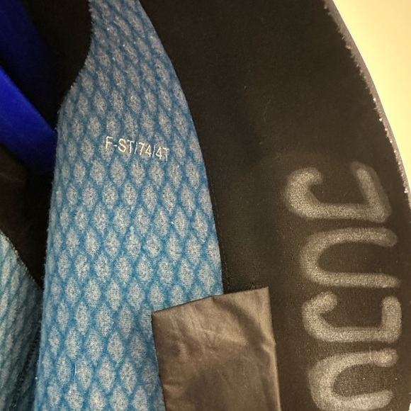 Women's Black SCUBAPRO Everflex Wetsuit 7/5mm Small/Tall - Picture 4 of 15